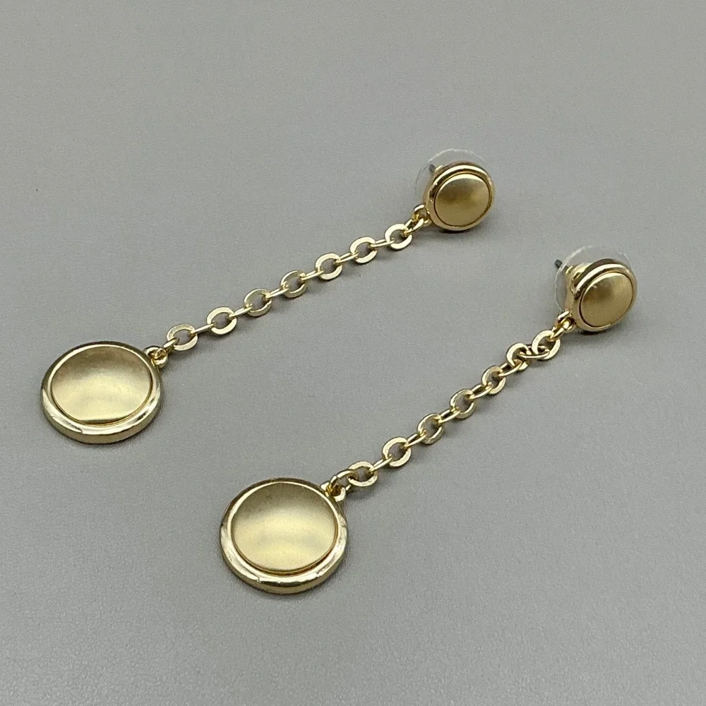 T Tahari Earrings Women Gold Tone Long Chain Dangle Drop Round Disc 2.25 Inch